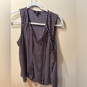 J. Crew Sleeveless Front Tie Pattern Business Casual Shirt Size Medium